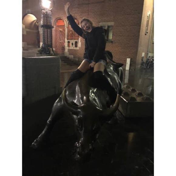 Meet your Posher, Summer - Picture 1 of 1